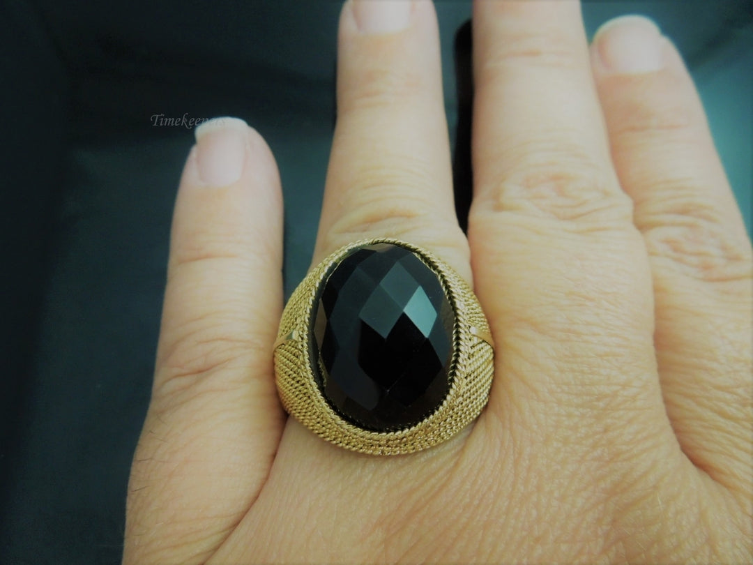 g855 Large Unisex 14kt Yellow Gold Dark Smoky Quartz Ring with Twisted Rope Designed Shank