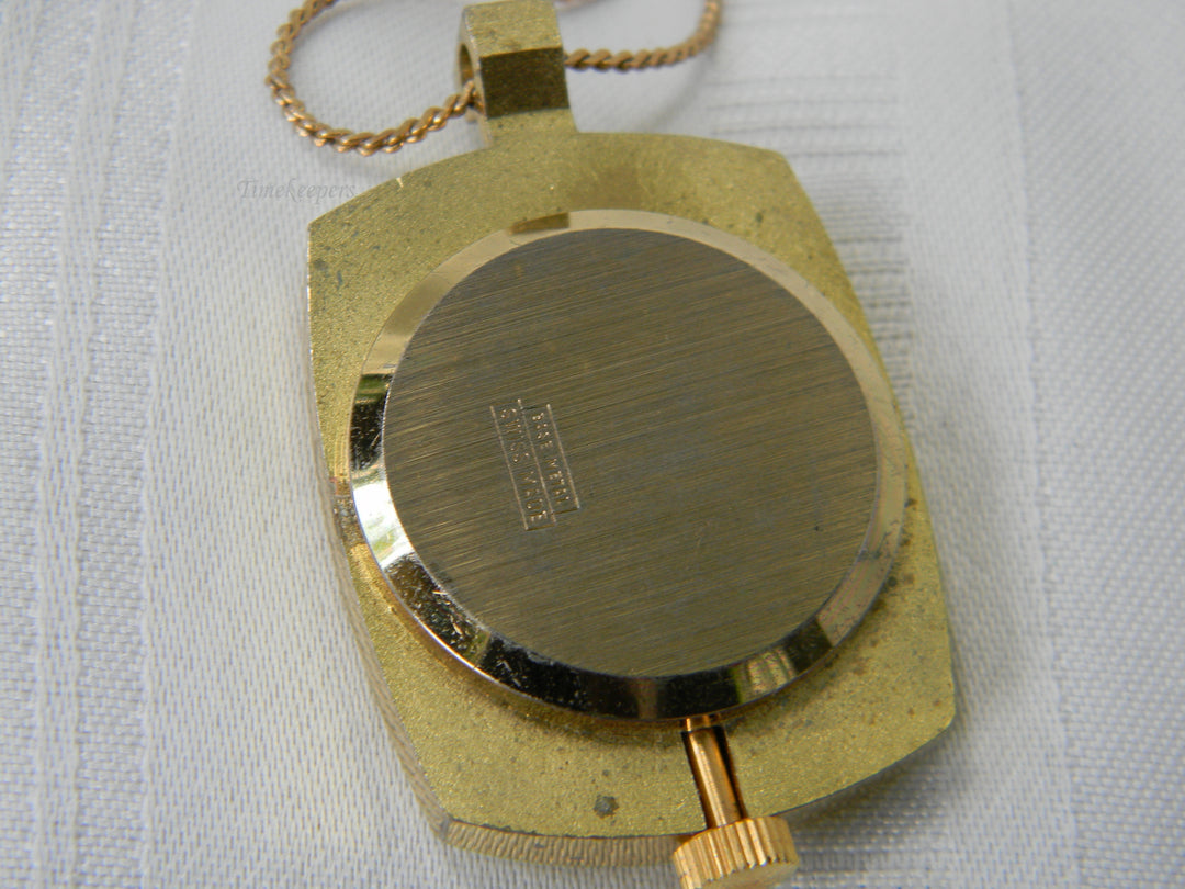 j918 Retro Endura Rectangle Pendant watch with 24" Chain in Gold Tone