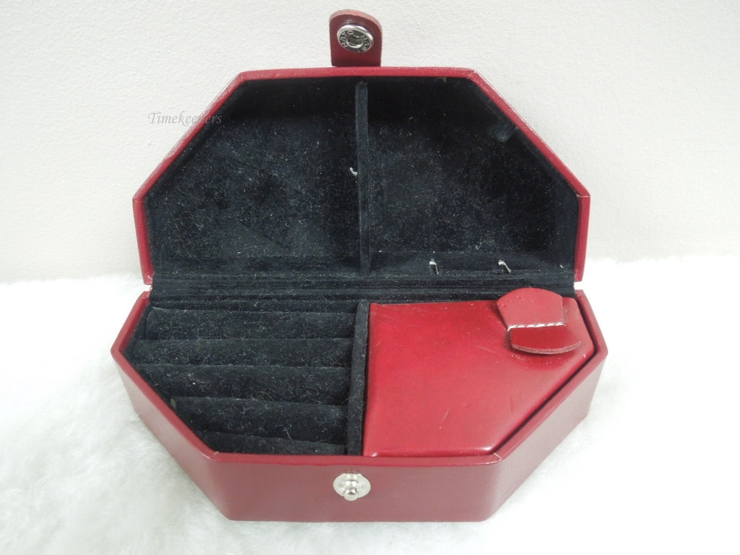 q961 Small Jewelry Box Travel Portable Jewelry Case for Ring Pendant