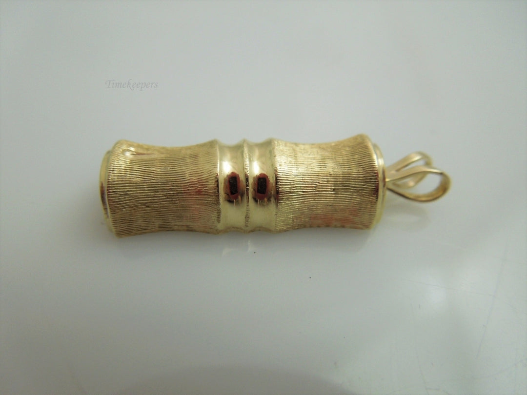 g880 Nice Unisex 14kt Yellow Gold Bamboo Pendant