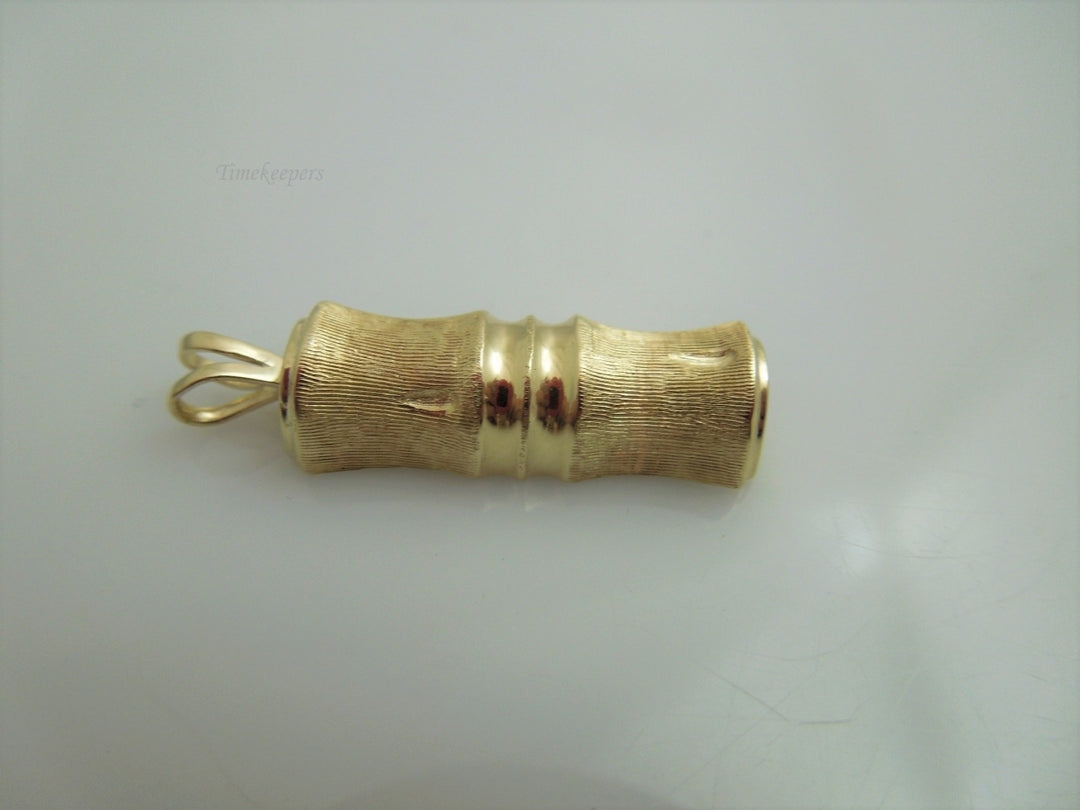 g880 Nice Unisex 14kt Yellow Gold Bamboo Pendant