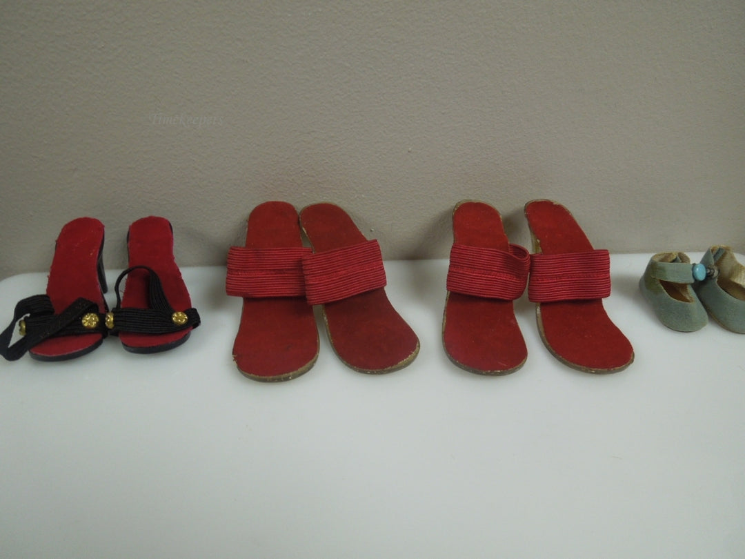 q965 Lot of 4 Pair Vintage Doll Wedges Sandals Baby Doll Shoes Rare