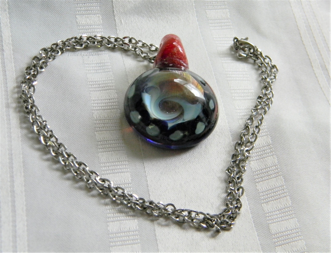 p206 Unique Hand Blown Glass Pendant on Adjustable Length Silver Tone Chain