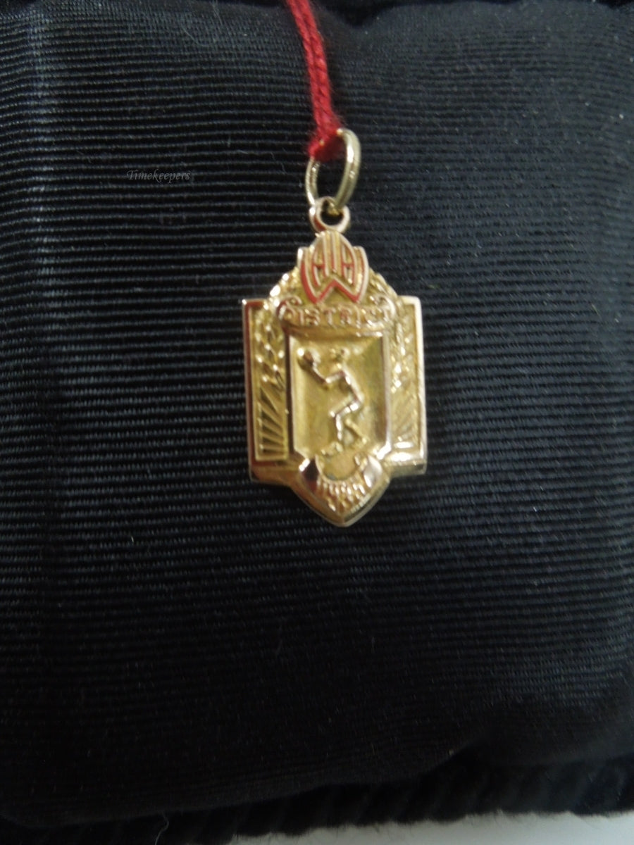 q971 Vintage 10kt Yellow Gold District 1935 AWA Basketball Pendant Rectangular Signed 5.3 g