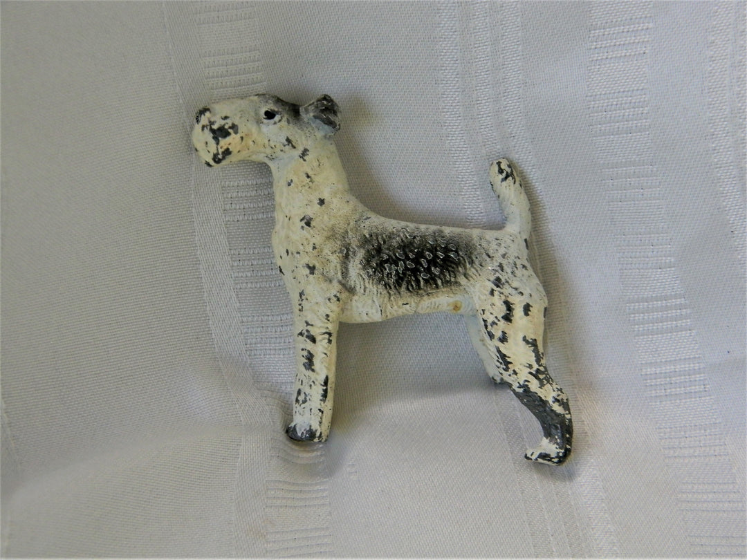 j479 Vintage Cast Iron White and Black Airedale Dog Statue