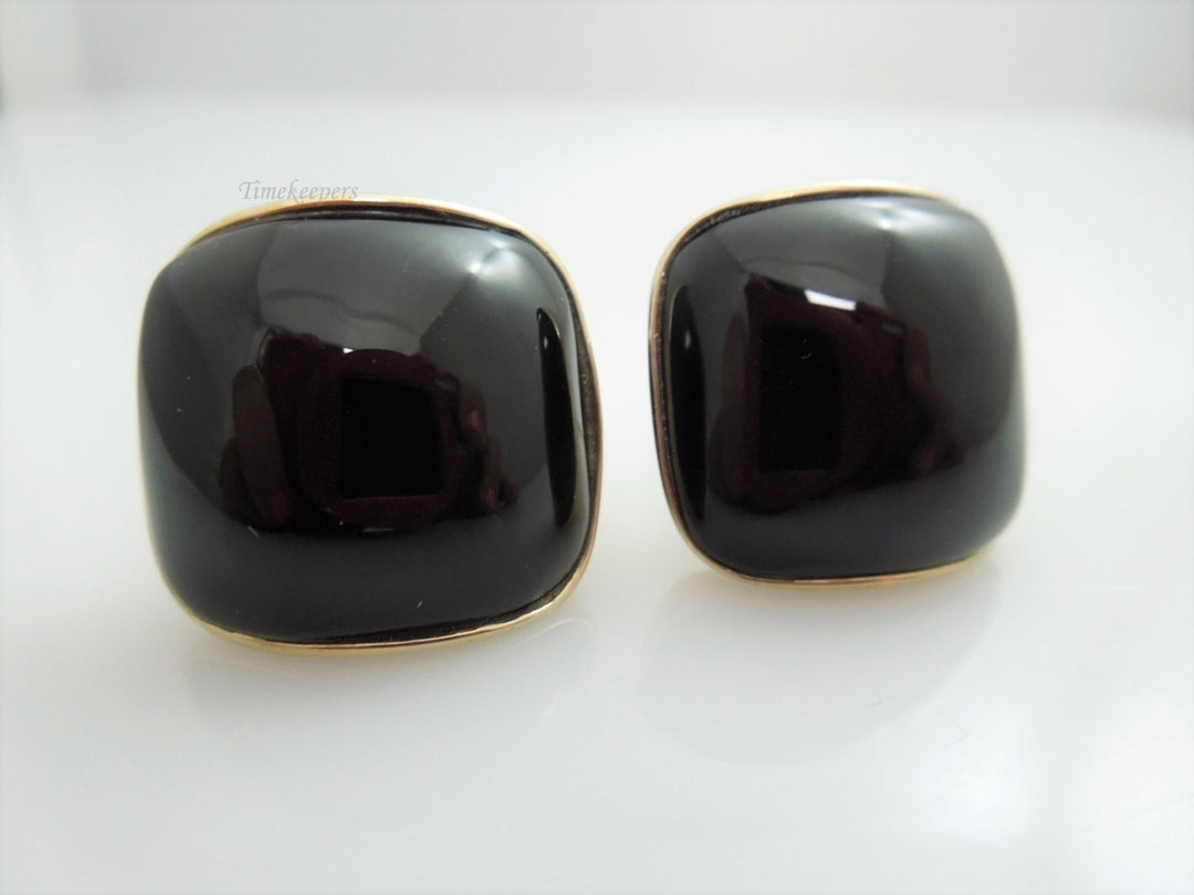 g896 Lovely Ladies 14kt Yellow Gold Large Square Onyx Earrings