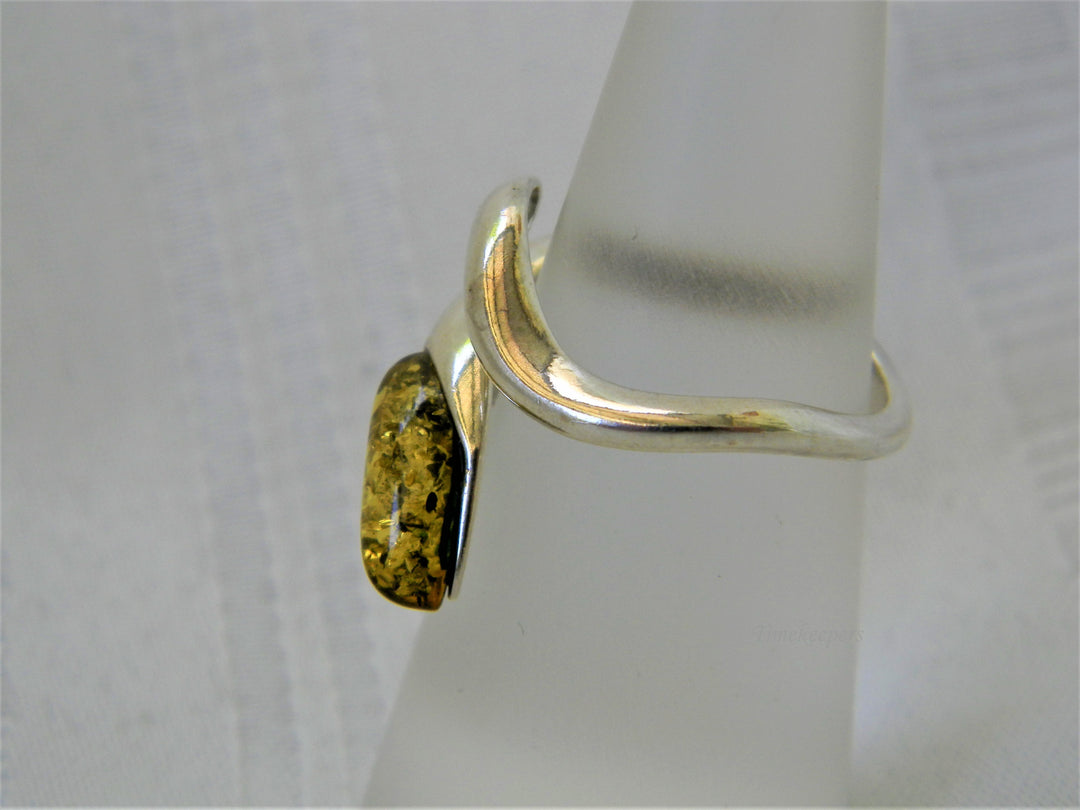 j295 Beautiful Unique Sterling Silver Ring Size 6 with Gold Glitter Resin