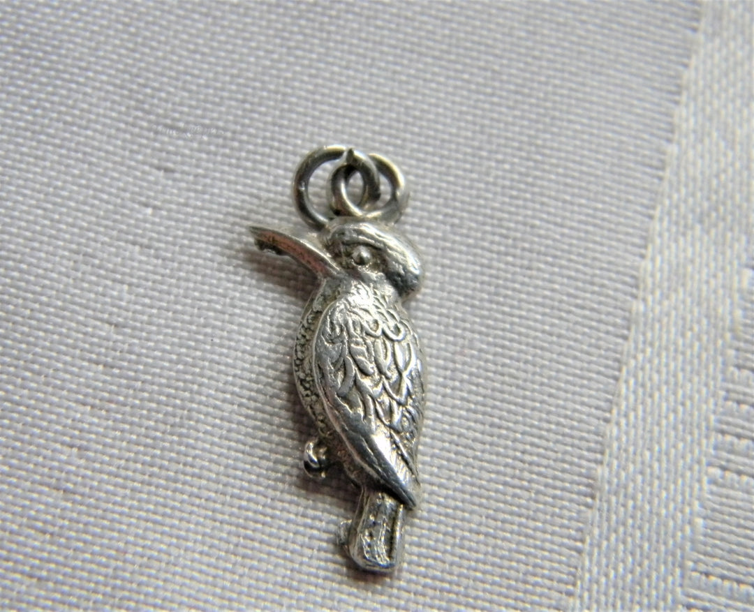 p222 Vintage Sterling Silver Bird Pendant/ Charm