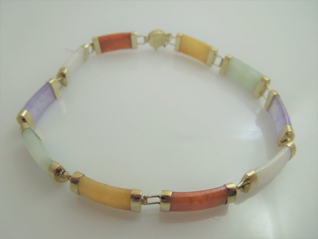 g908 Beautiful 14kt Yellow Gold Multicolored Jade 8" Bracelet