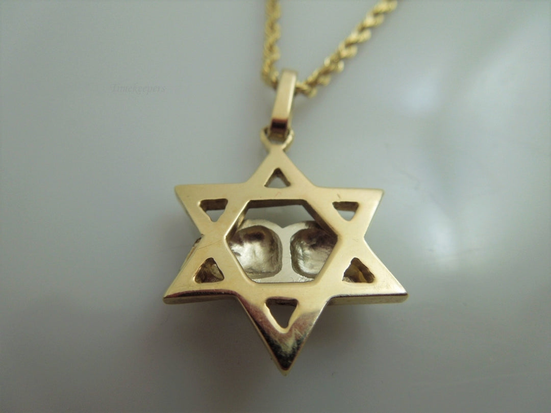 g528 Beautiful 14kt Yellow Gold 16" Rope Necklace and Star of David Pendant