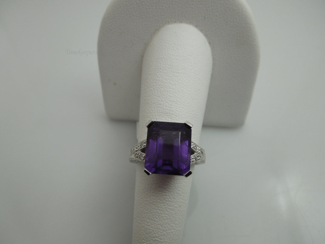 a350 Beautiful Large Emerald Cut Purple 6 Diamonds 14k White Gold Ring Sz 6.25