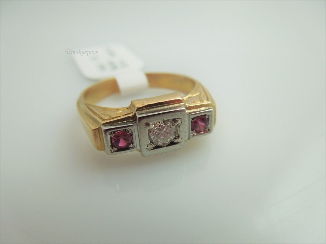 g922 Vintage Ladies 14kt Yellow Gold Diamond and Ruby Ring