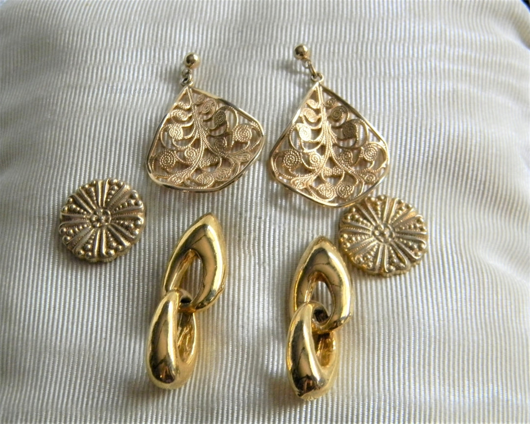 p256 Three Pair Pretty Gold Tone Earrings Dangle and Stud