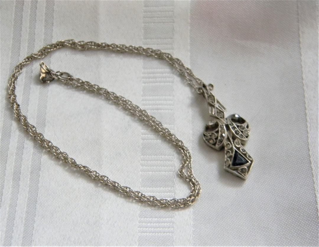 p262 Beautiful 925 Sterling Silver Rope Chain with Filigree Cross Pendant