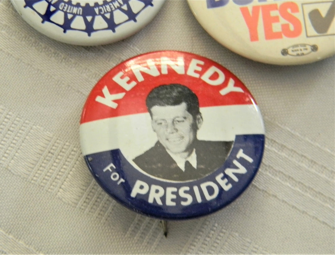 p267 Lot of Five Campaign Buttons, Union, Dukakis, and Kennedy