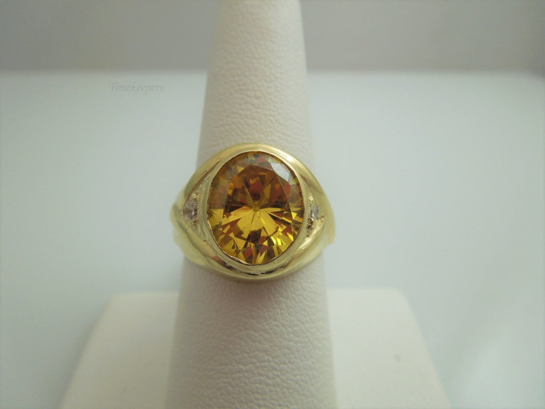 g938 Stylish Unisex Yellow Topaz Ring set in 14kt Yellow Gold