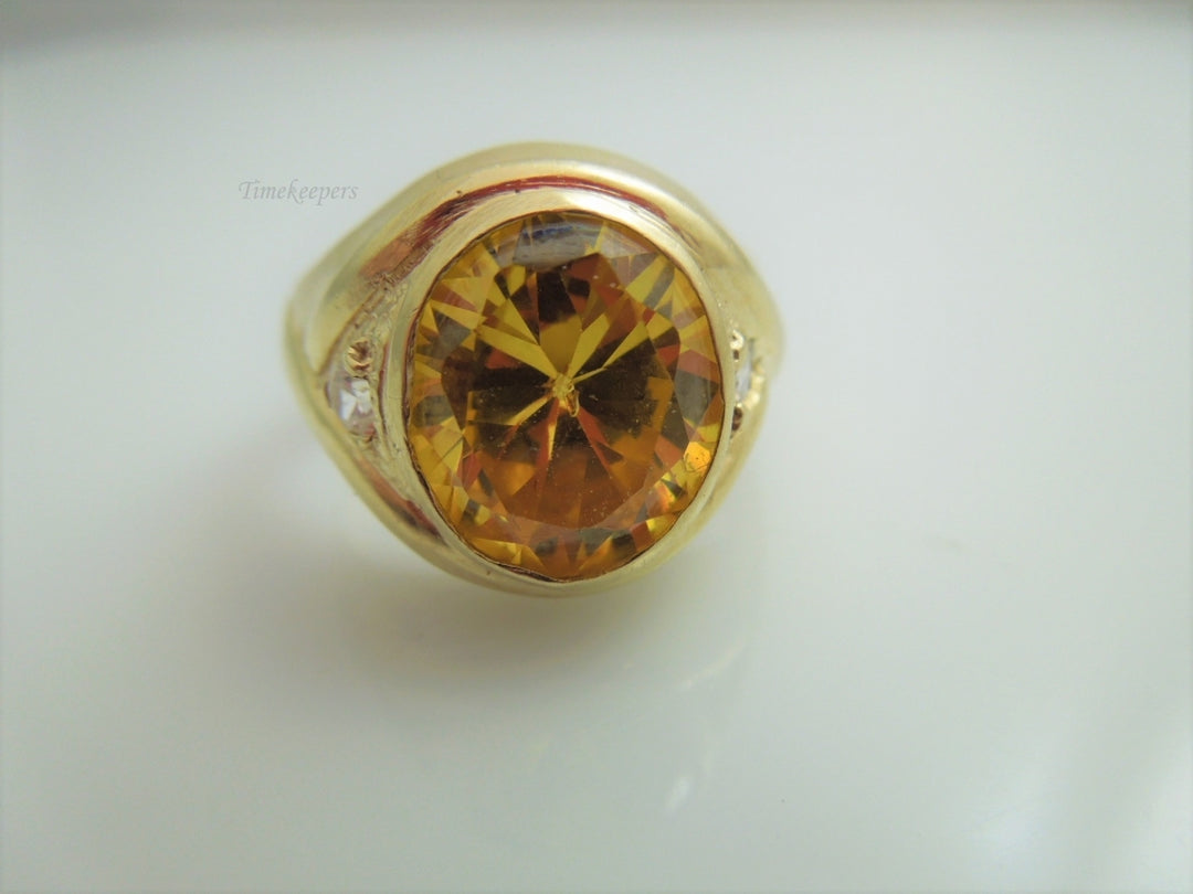 g938 Stylish Unisex Yellow Topaz Ring set in 14kt Yellow Gold