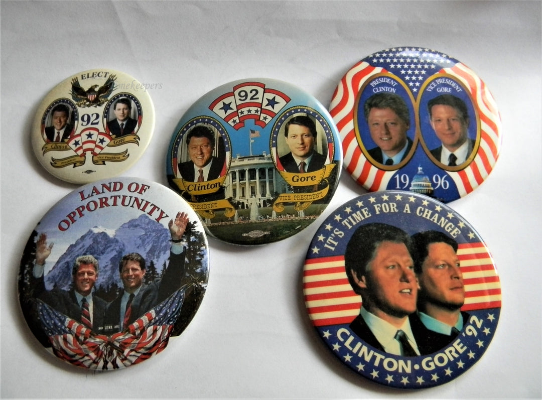 p290 Lot of Five Campaign Buttons - Pins, '92 and 1996 Clinton - Gore