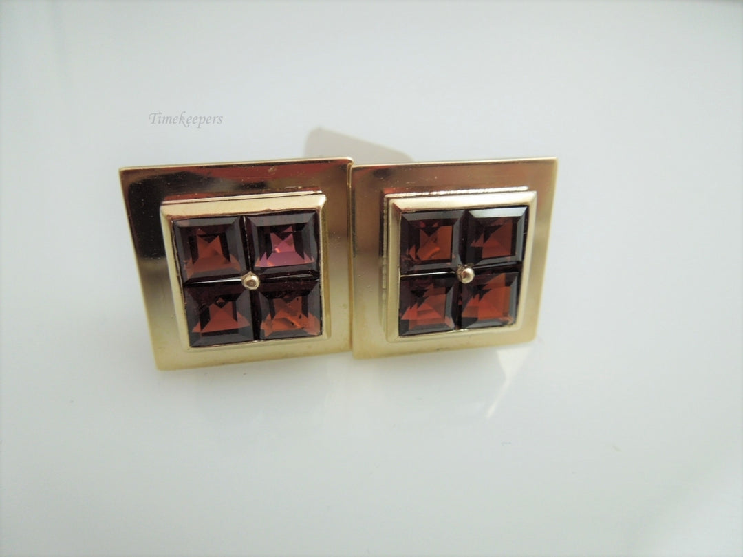 g967 Gorgeous Ladies Square Garnet Earrings set in 14kt Yellow Gold