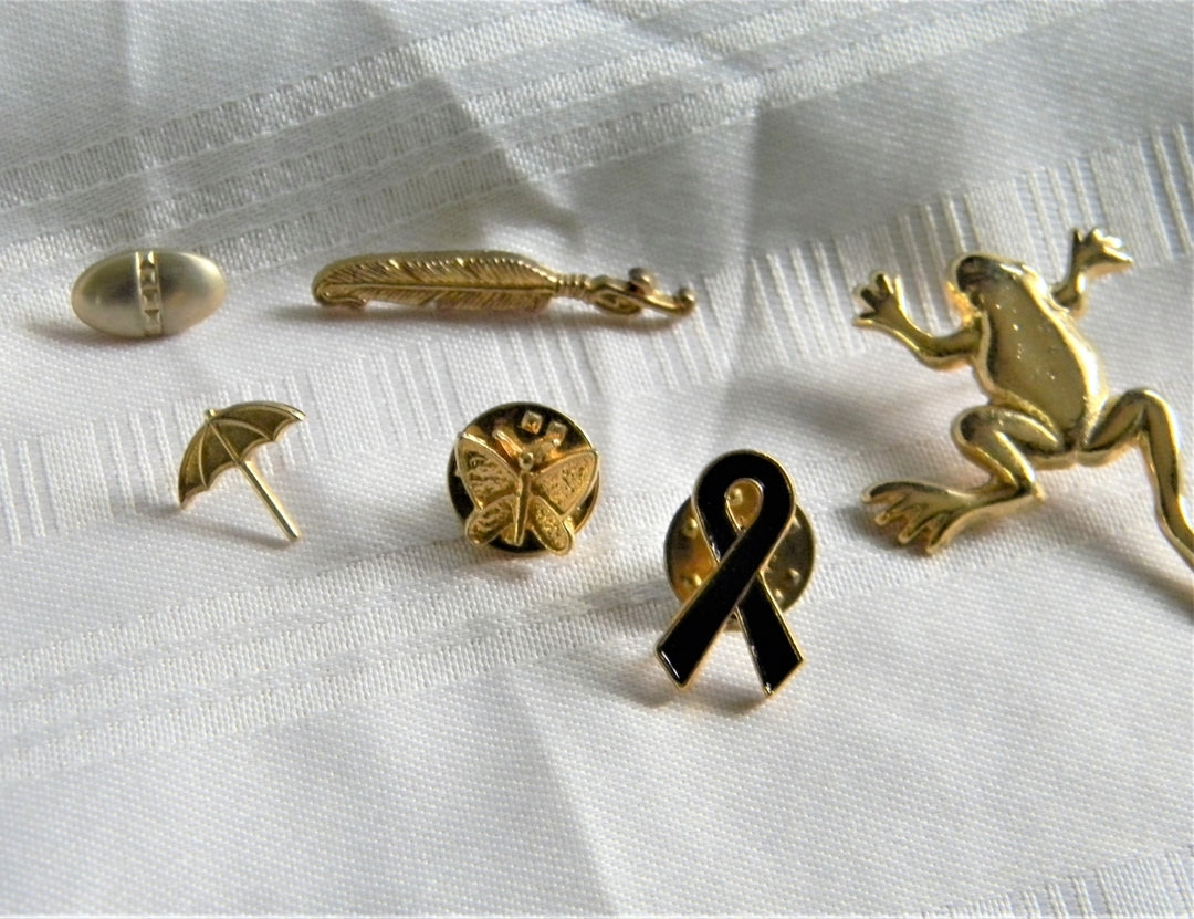 p314 Lot of Six Lapel Pins Frog, Butterfly, Umbrella, Etc. in Gold Tone