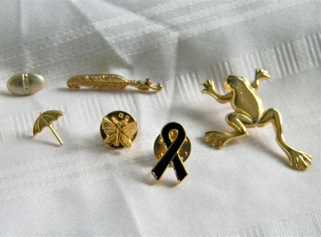 p314 Lot of Six Lapel Pins Frog, Butterfly, Umbrella, Etc. in Gold Tone