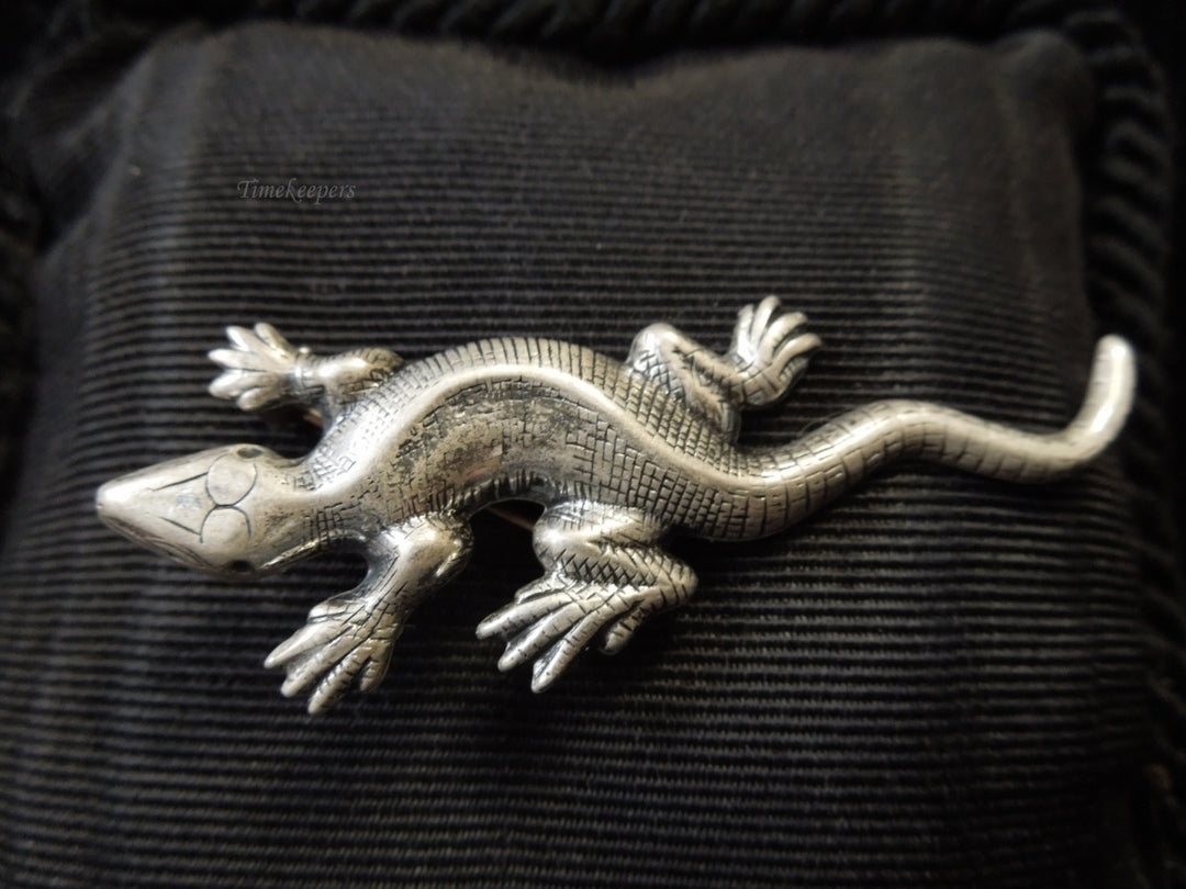 g994 Adorable Small Sterling Silver Lizard Pin and Pendant