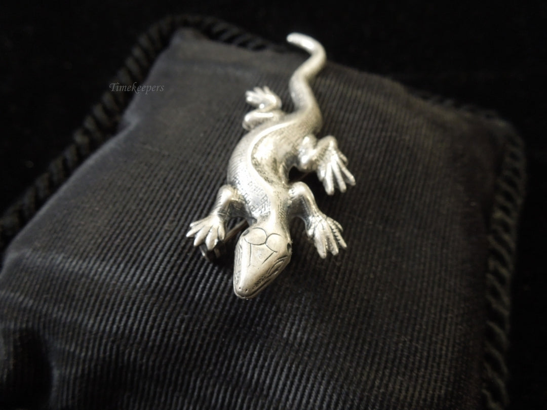 g994 Adorable Small Sterling Silver Lizard Pin and Pendant