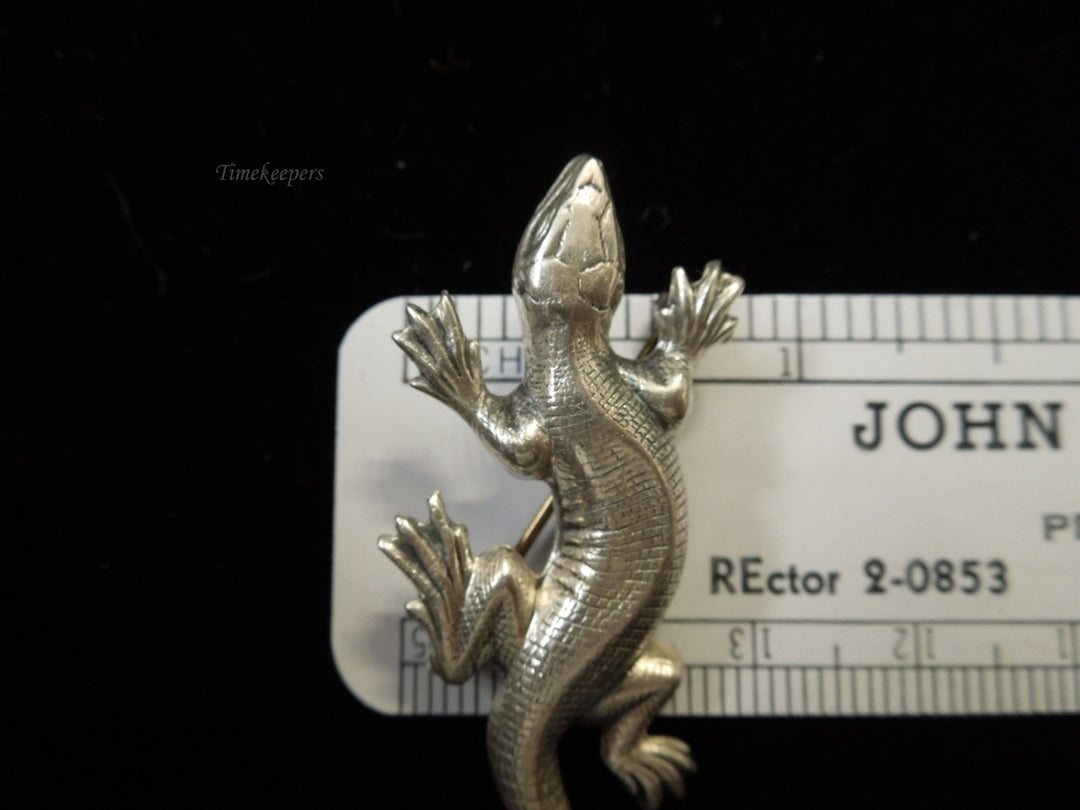 g995 Cute Small Sterling Silver Lizard Pin