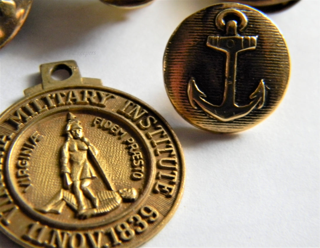 p317 Lot of Five Items US Lapel Pins, Military Inst. Pendant and Anchor Button