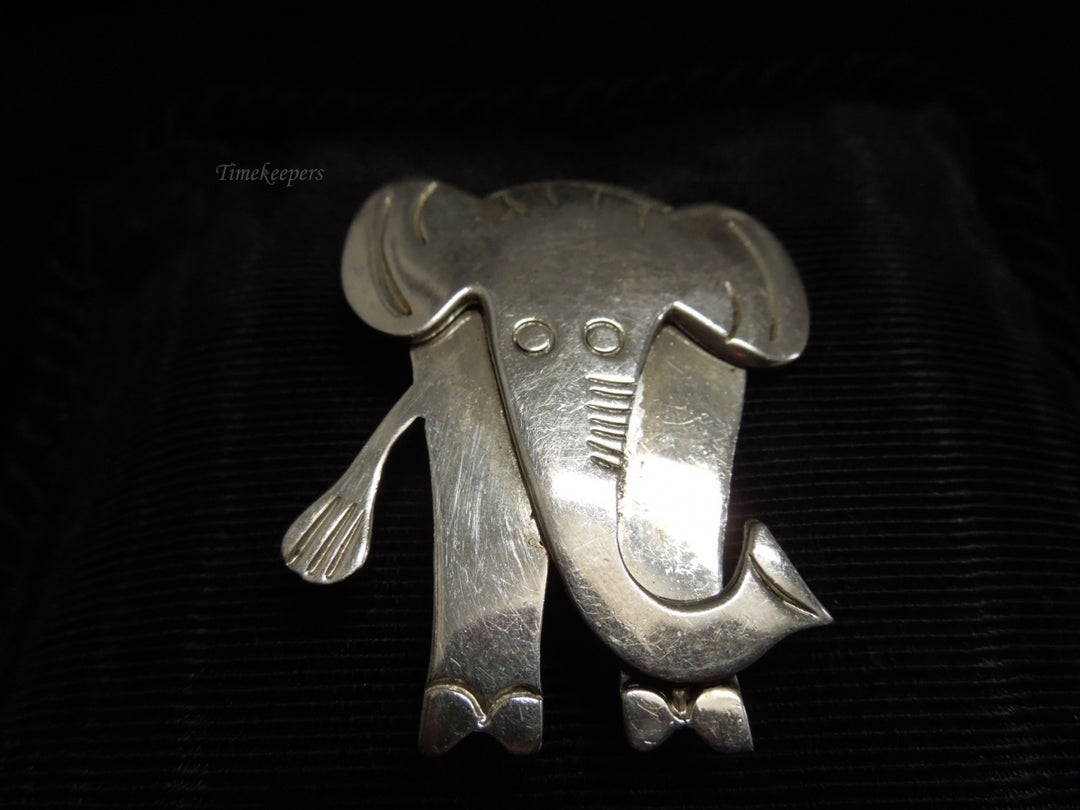 k578 Ladies Cute Sterling Silver Elephant Pin