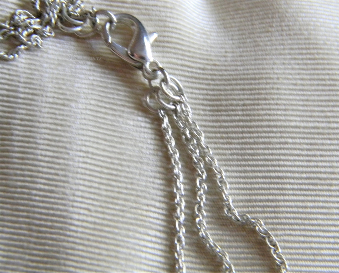 p334 Gorgeous Three Strand Rope Chain Necklace in Silver Tone