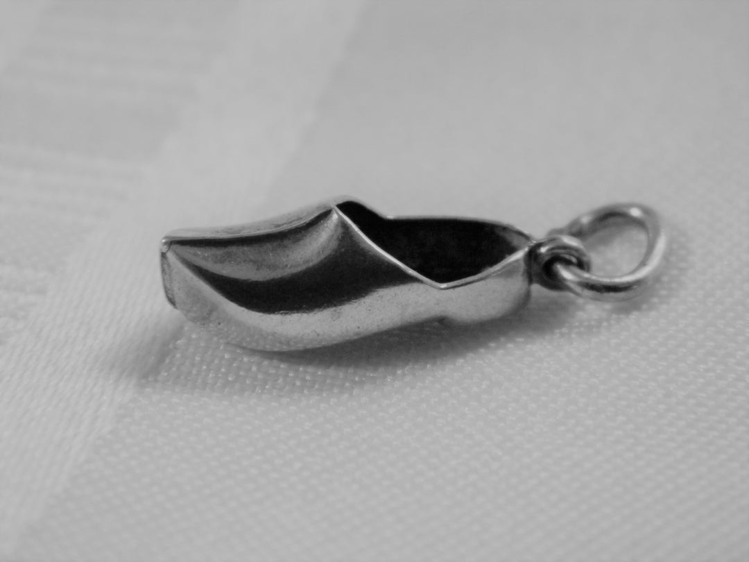 h449 Sterling Silver Dutch Shoe Charm or Pendant