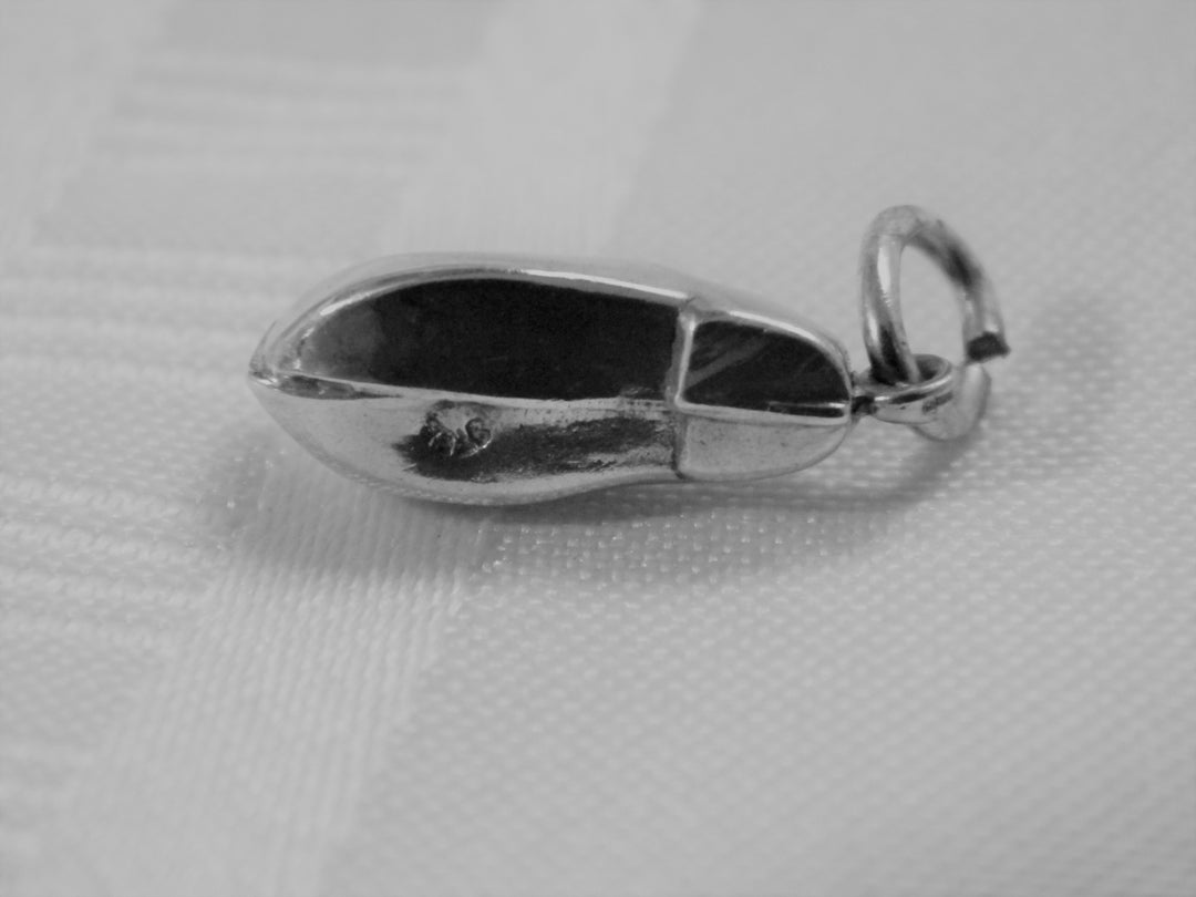 h449 Sterling Silver Dutch Shoe Charm or Pendant