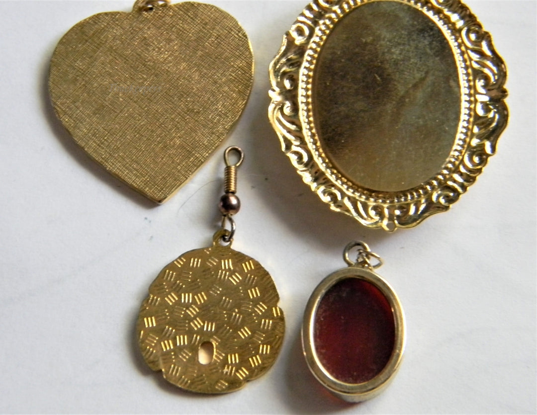 p338 Lot of 4 Gold Tone Pendants Heart, Cloisonne, Cameo, Etc. No Chains