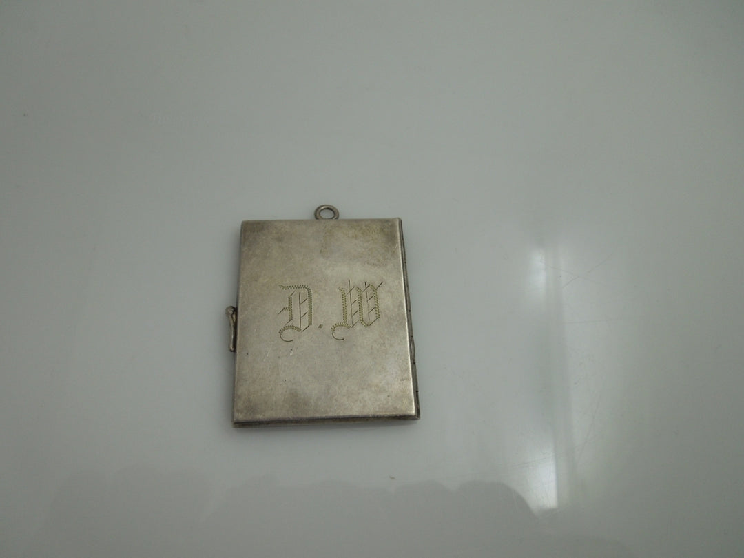 q009 Vintage Sterling Silver Rectangle Locket/Pendant - Monogrammed