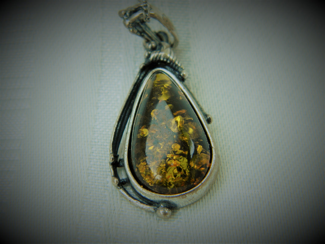 j405 Beautiful Vintage Sterling Pendant with Gold Glitter Resin on 14k WG Chain