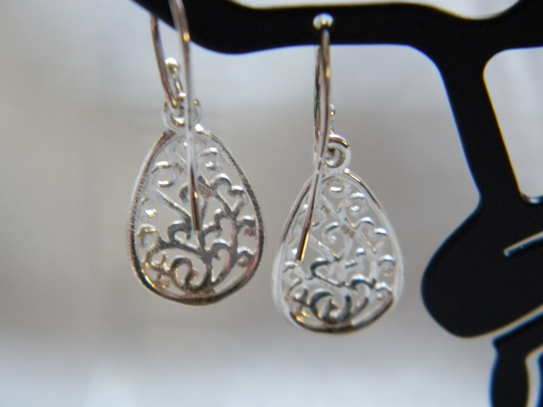 h476 Unique Sterling Silver Filigree Dangle Earrings on French Hooks