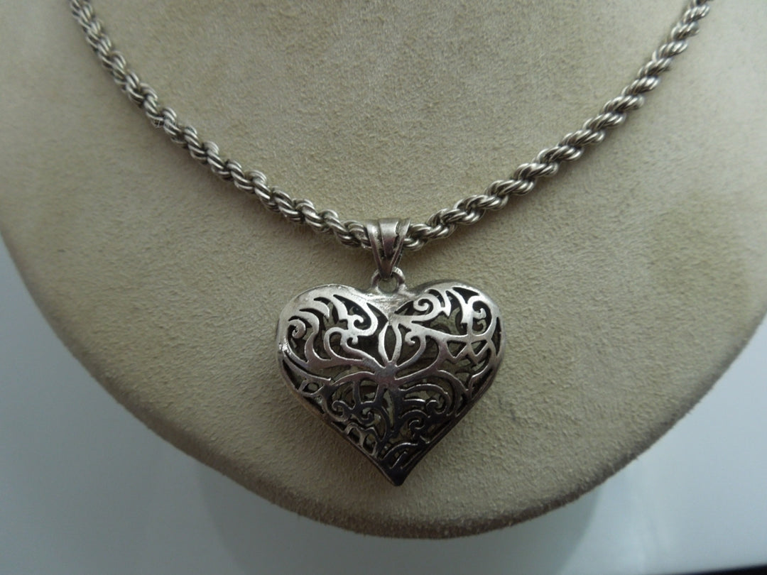 q102 Sterling Silver Rope Chain with Heart Pendant Size-26"