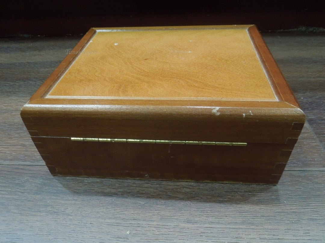 r355 Keepsake Green velvet Lined jewelry box with key, wooden birthday gift box