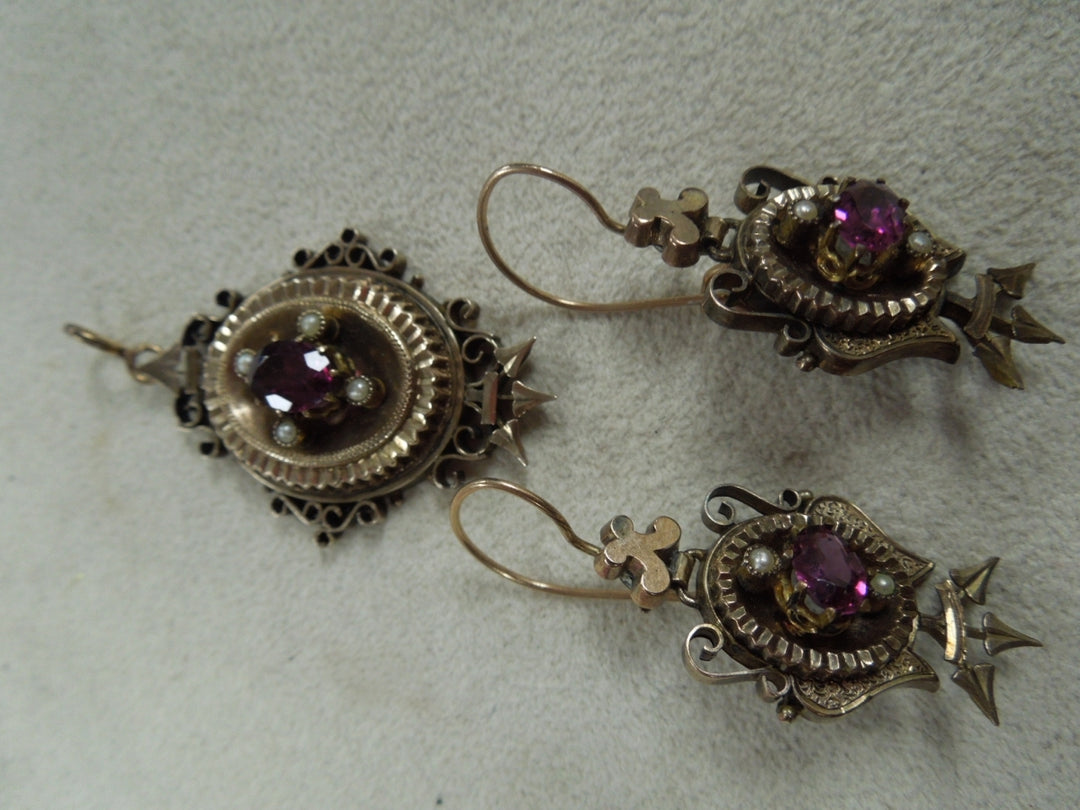 q141 Beautiful Antique Victorian Gold Filled Earrings and Pendant