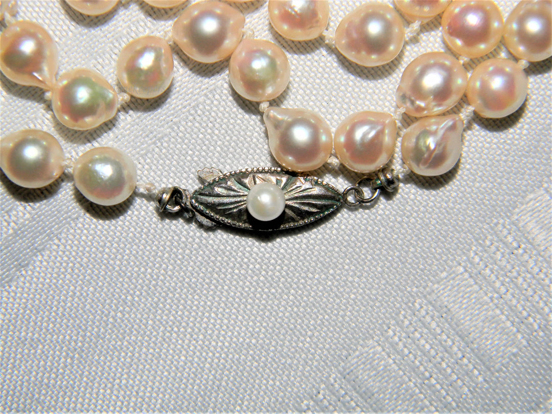 j505 Beautiful Fresh Water Knotted Pearl Necklace with Sterling Silver Clasp