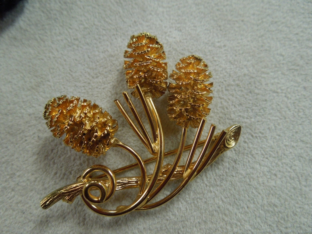 q146 AC 12k Gold Filled Sterling Trim Pin/Brooch/Charm