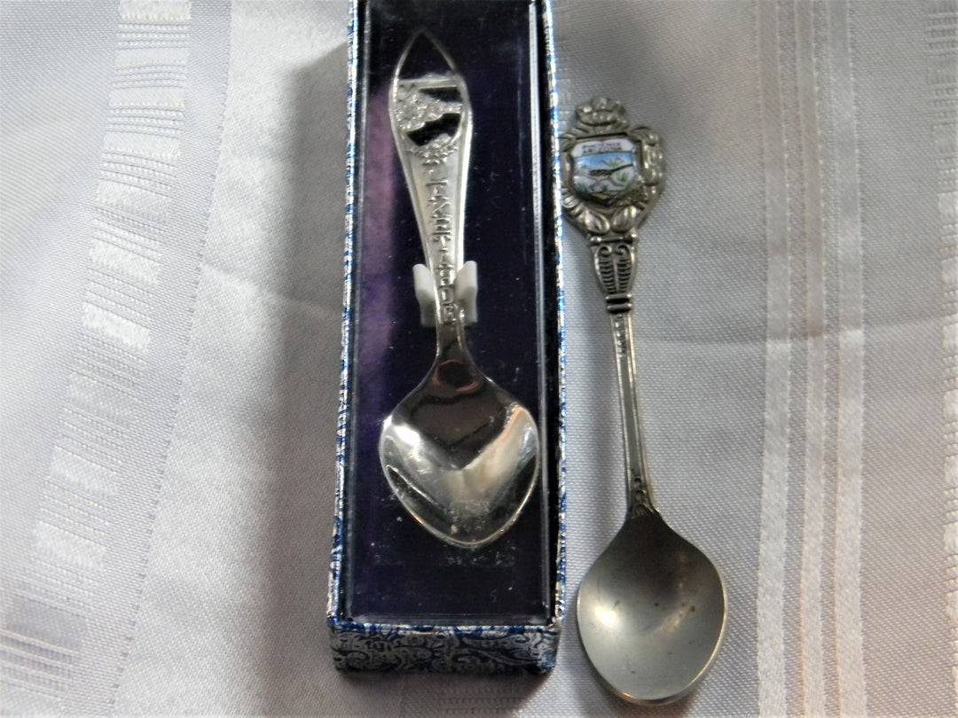 h604 Set of 2 Vintage Collectible Spoons Lake Tahoe, Phoenix Arizona