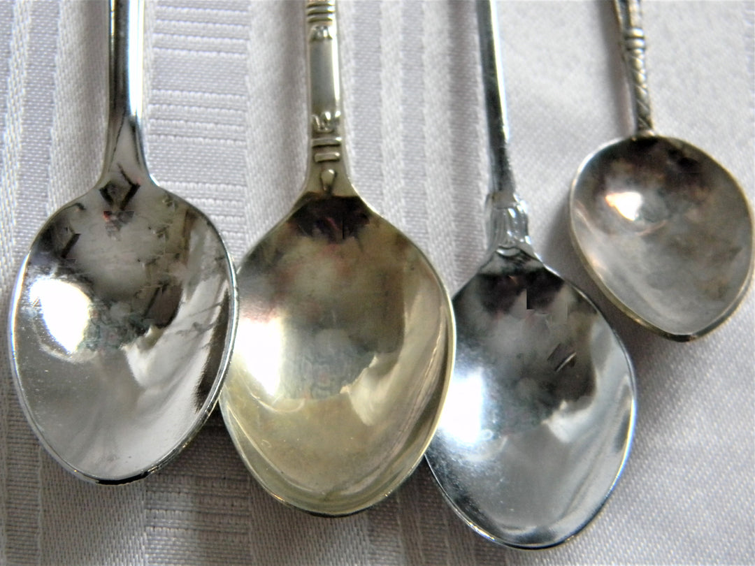 h617 Set of 4 Collectible Spoons Puerto Rico, Barbados, Bahamas, Puerto Rico