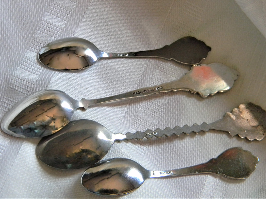 h620 Set of 4 Collectible Spoons Shepard Hills Wisconsin New Orleans St Louis