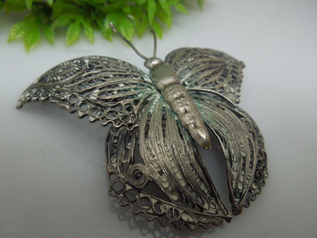 q209 Vintage Sterling Silver Beautiful Filigree Design Butterfly Pin/Brooch