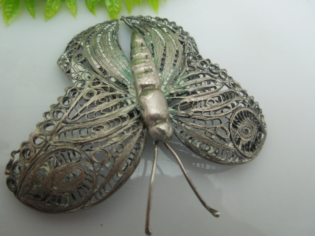 q209 Vintage Sterling Silver Beautiful Filigree Design Butterfly Pin/Brooch