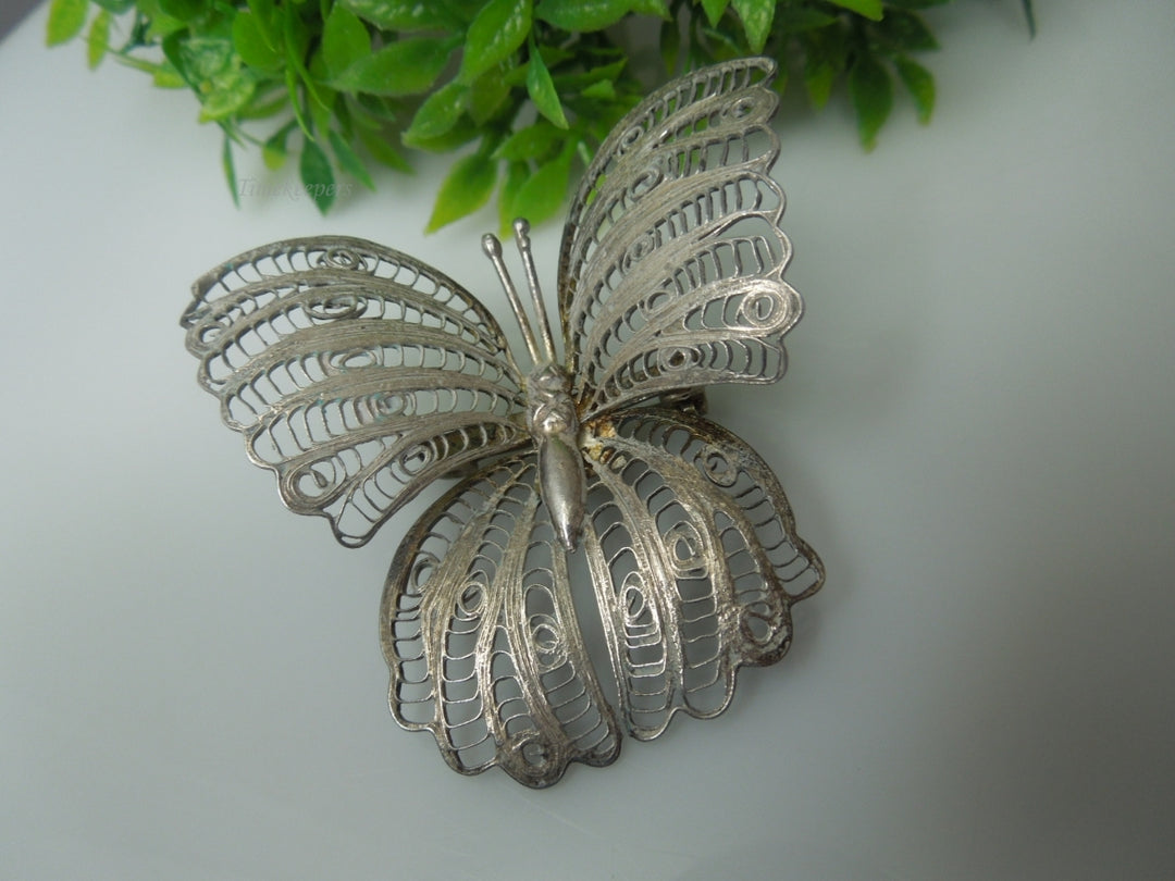 q213 Vintage Sterling Silver Gold Tone Beautiful Filigree Design Butterfly Pin/Brooch