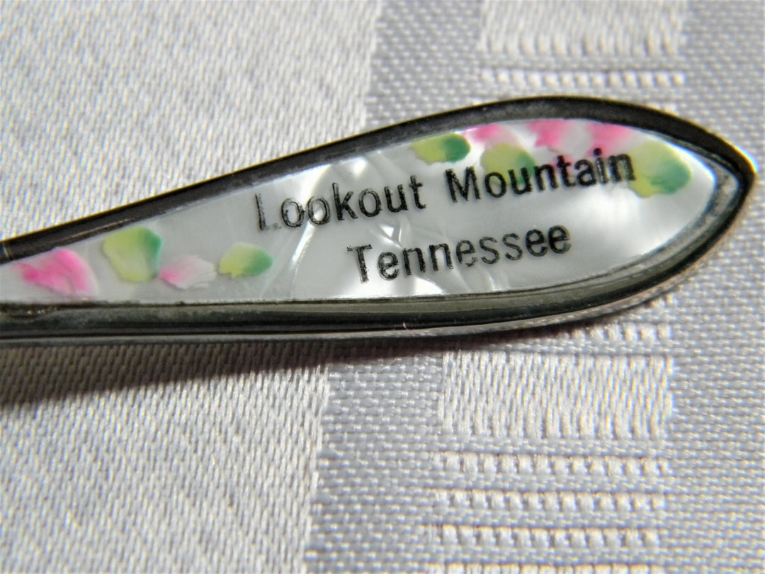 h624 Set of 4 Collectible Spoons Ozarks West Virginia Virginia Lookout Mountain