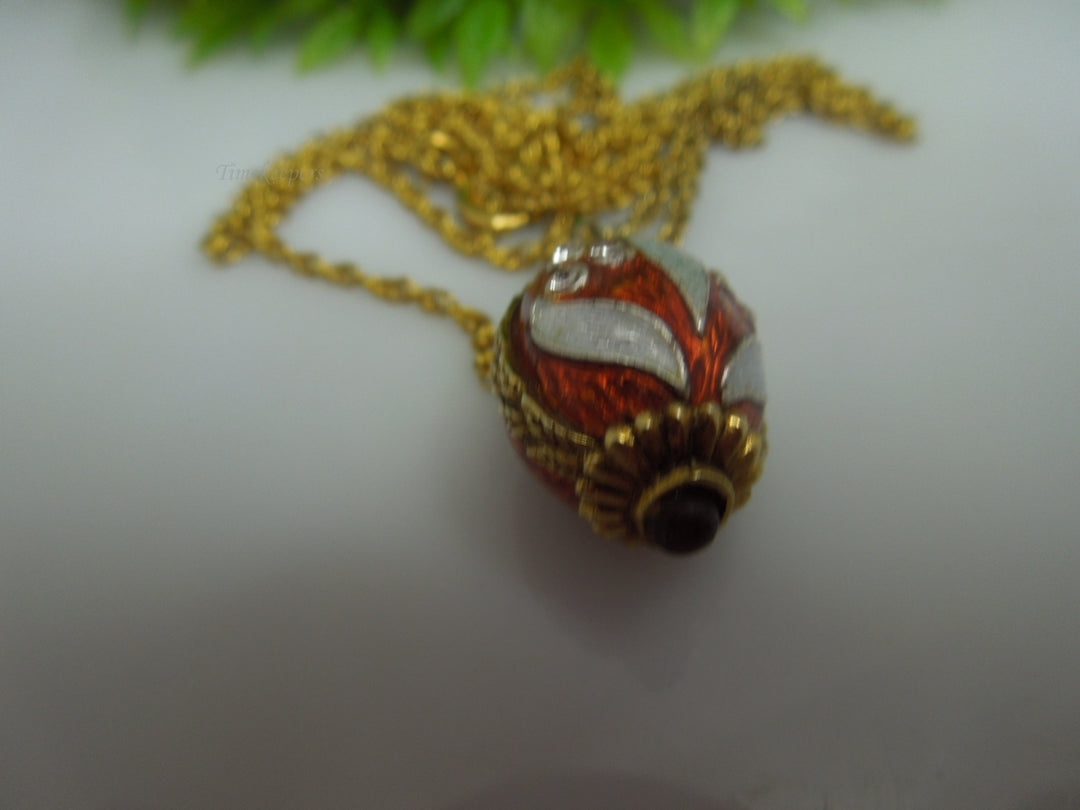 q231 Mother's Day Special Russian Style Easter Egg Red Pendant and Gold Plated Chain 25"